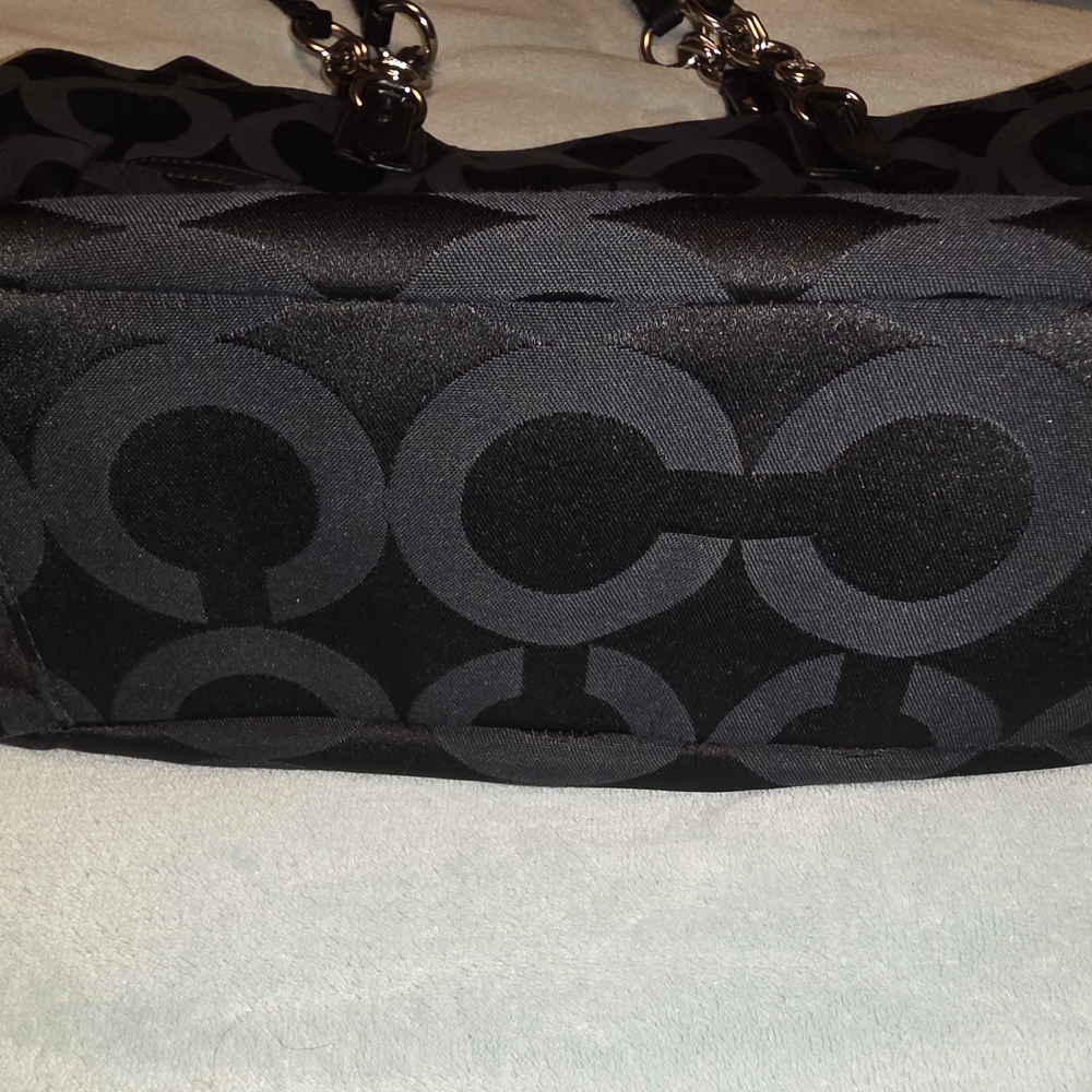 Coach Black Signature Shoulder Bag - Picture 12 of 16